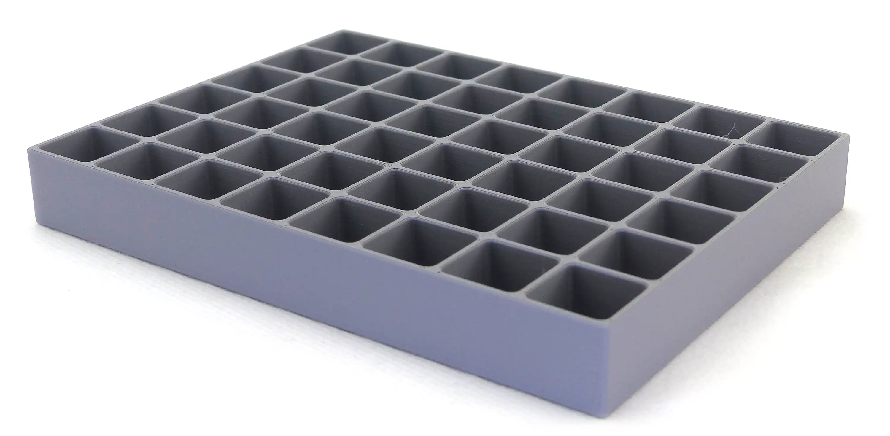 Boîte multi-compartiments : 48 compartiments de 20×20×20 mm generated online
